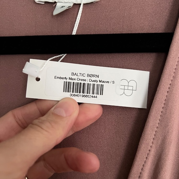 Baltic Born maxi dress - Picture 2 of 3